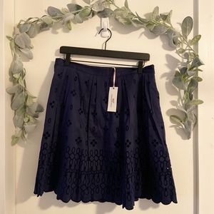 Vineyard vines laser cut flocked skirt size 8